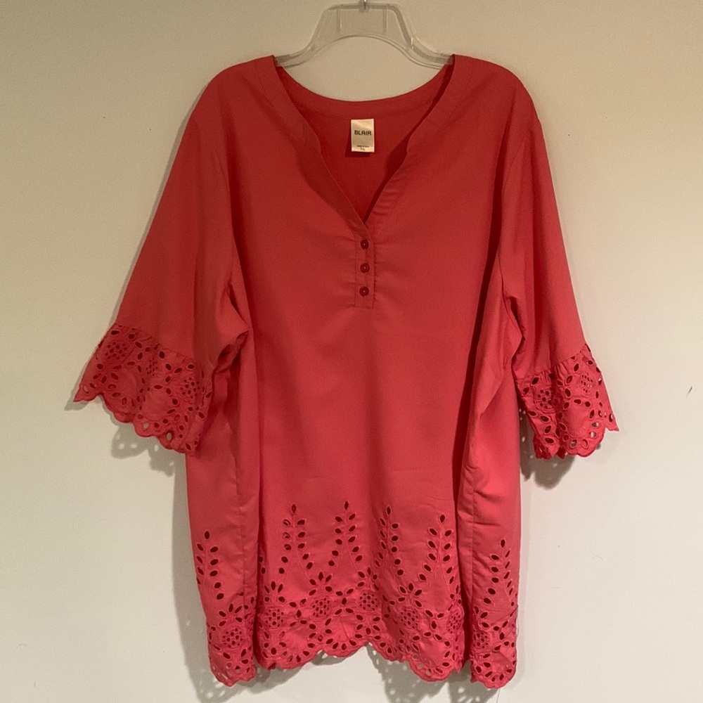 Blair 3/4 length sleeve tunic, women’s size 3XL, salmon pink color